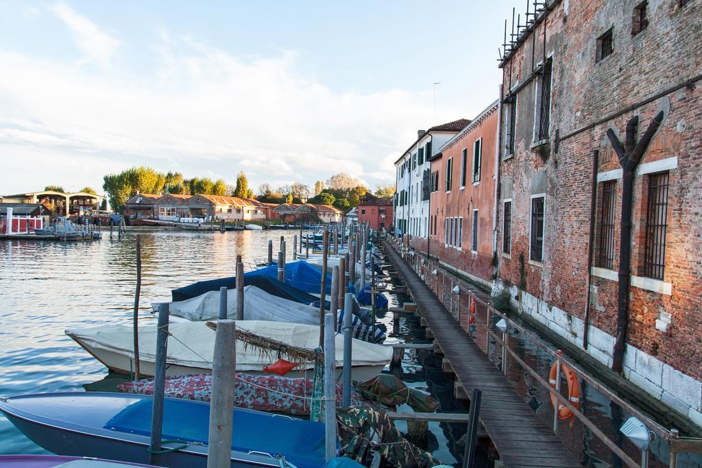 Venezia Biennale Bianco & Rosso Lejlighed Eksteriør billede