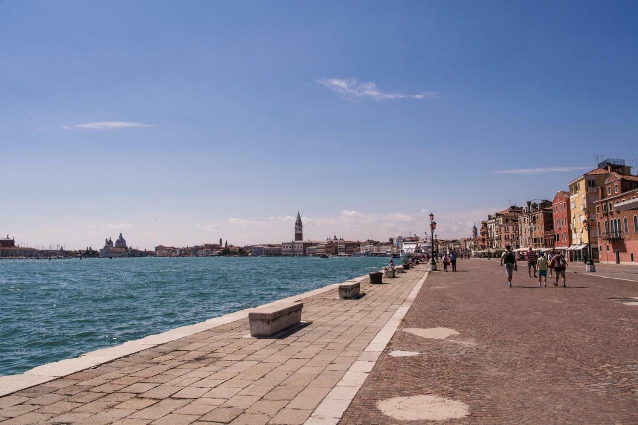 Venezia Biennale Bianco & Rosso Lejlighed Eksteriør billede