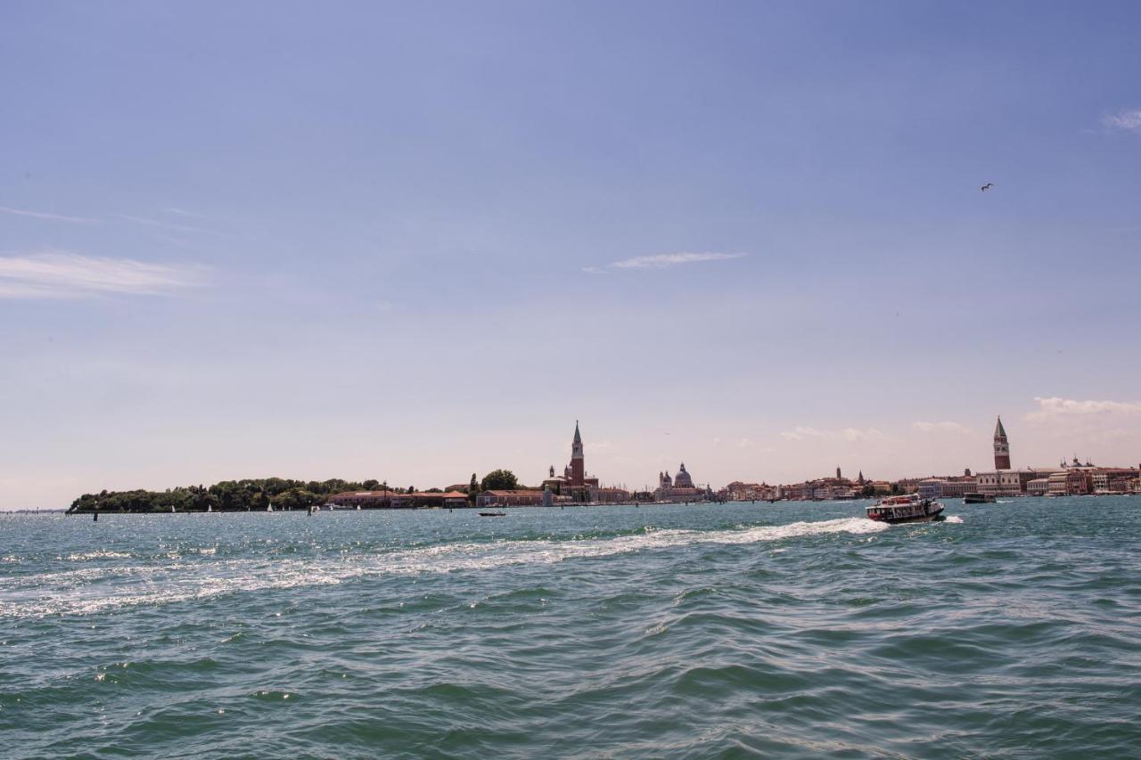 Venezia Biennale Bianco & Rosso Lejlighed Eksteriør billede